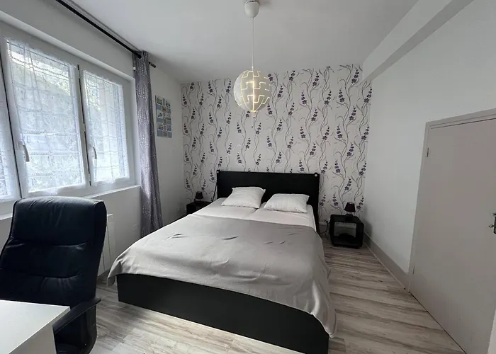 Spacieux Familial A Cauterets, 4 Chambres, Confort - Fr-1-812-37 Cauterets